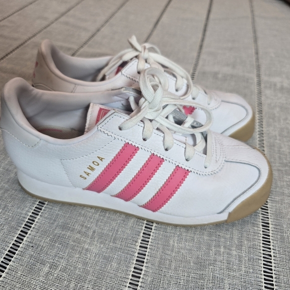 Adidas Samoa White and Pink Sneakers with Gum Sole girls Size 3 - Picture 7 of 13